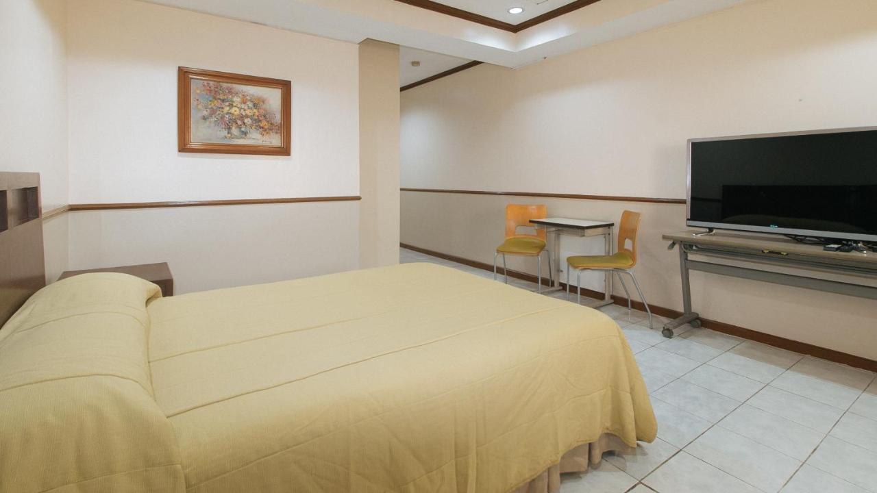 Garden Plaza Hotel مانيلا المظهر الخارجي الصورة