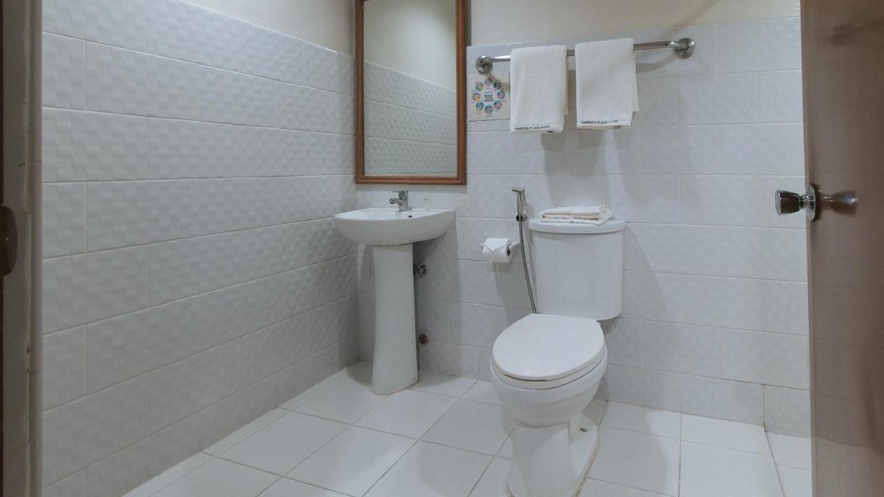 Garden Plaza Hotel مانيلا المظهر الخارجي الصورة